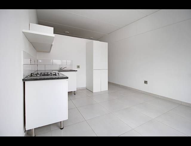 1 BEDROOM APARTMENT FOR SALE IN FERNDALE